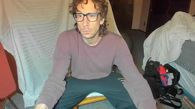 Snapshot of JamesCarvy chatting on January 2025 04:14:02 AM JamesCarvy online show from January 2025 04:14:02 AM