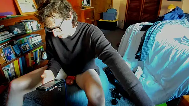 Snapshot of JamesCarvy chatting on January 2025 09:25:02 PM JamesCarvy online show from January 2025 09:25:02 PM