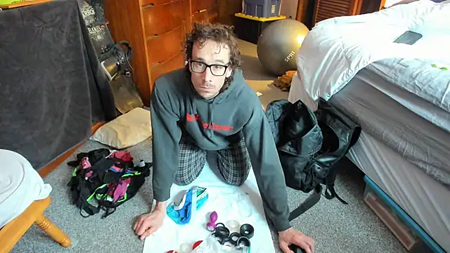 Snapshot of JamesCarvy chatting on January 2025 03:18:02 PM JamesCarvy online show from January 2025 03:18:02 PM