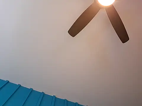 Snapshot of JamesCarvy chatting on September 2025 04:29:02 PM JamesCarvy online show from September 2025 04:29:02 PM