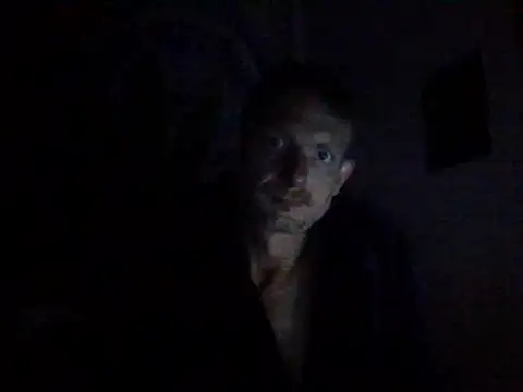 Snapshot of toast843 chatting on March 2025 06:59:01 AM toast843 online show from March 2025 06:59:01 AM