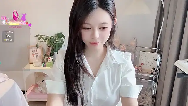 Snapshot of S-wan chatting on September 2025 05:07:01 AM S-wan online show from September 2025 05:07:01 AM