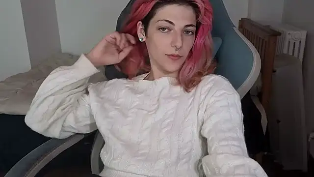 Snapshot of Nixxy_naughty chatting on October 2025 07:03:02 PM Nixxy naughty online show from October 2025 07:03:02 PM