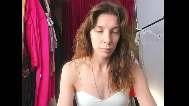 YourSuperModel online show from May 2026 06:19:02 AM
