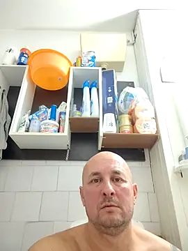 intx800 online show from December 2025 03:21:01 PM