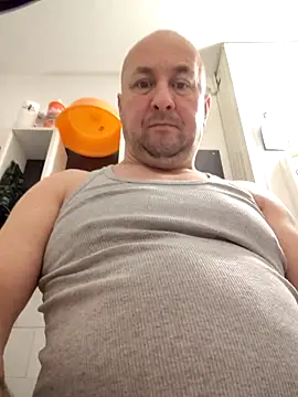 intx800 online show from April 2026 02:17:02 AM