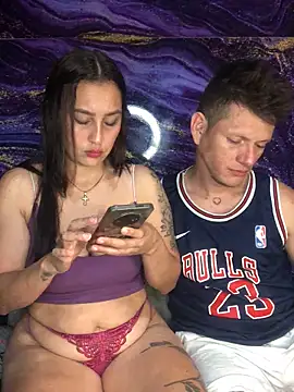 Snapshot of Zara_cum69 chatting on September 2025 11:04:02 PM Zara cum69 online show from September 2025 11:04:02 PM