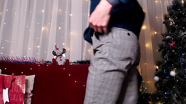 Snapshot of Chris_Brien chatting on December 2024 12:46:02 AM Chris Brien online show from December 2024 12:46:02 AM