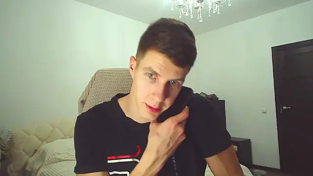 Chris Brien online show from February 2026 12:33:02 AM