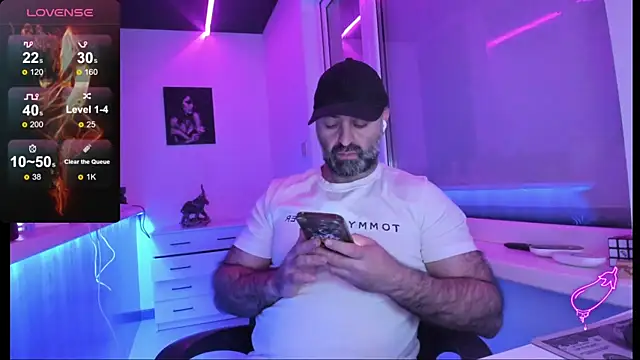 MAGABEAR077 online show from November 2025 08:46:02 AM