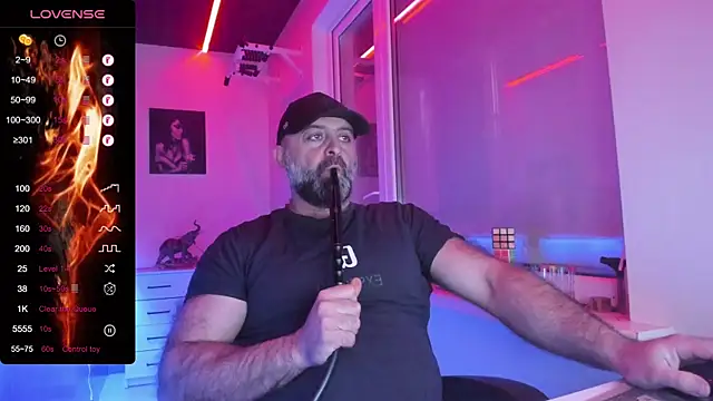 MAGABEAR077 online show from May 2026 02:41:01 AM