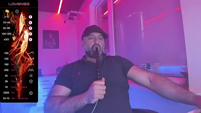 MAGABEAR077 online show from May 2026 11:49:01 AM