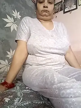 Snapshot of Kavya_kapoor chatting on November 2025 05:32:02 AM Kavya kapoor online show from November 2025 05:32:02 AM