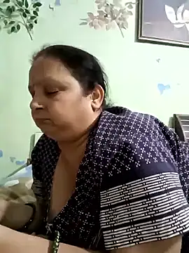 Kavya kapoor online show from May 2026 05:07:01 PM
