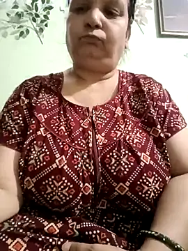 Kavya kapoor online show from May 2026 04:56:02 PM