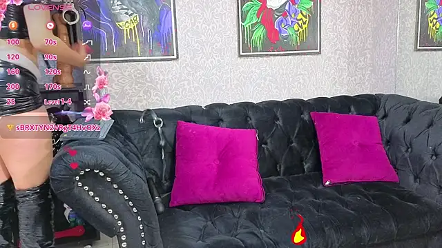 CamiilaMarti online show from October 2025 05:13:01 PM