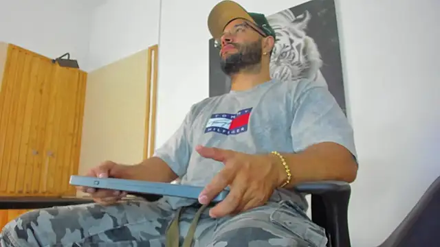 Luke  09 online show from October 2025 11:41:02 AM