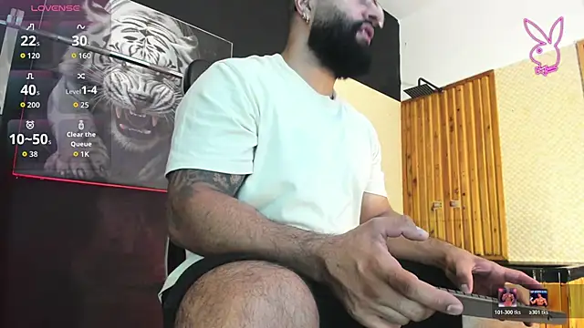 Snapshot of Luke__09 chatting on May 2026 11:17:02 AM Luke 09 online show from May 2026 11:17:02 AM