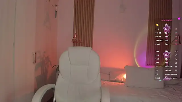 Kendall Bunnyy online show from October 2025 09:15:01 PM