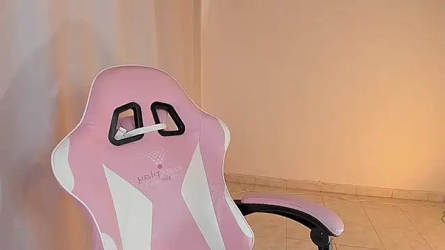 Kendall Bunnyy online show from July 2026 07:55:01 PM