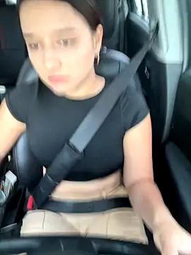 Snapshot of littlemelodi18 chatting on October 2025 05:43:02 PM littlemelodi18 online show from October 2025 05:43:02 PM