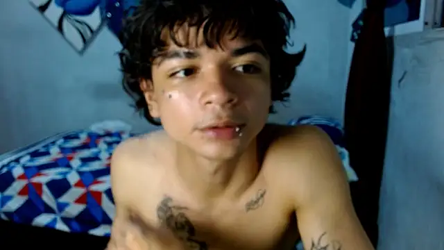 Snapshot of Lovebeng_ chatting on September 2025 10:59:02 PM Lovebeng online show from September 2025 10:59:02 PM