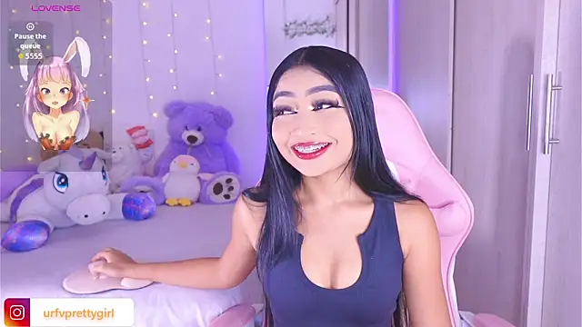 urfavprettygirl online show from June 2026 09:15:01 AM