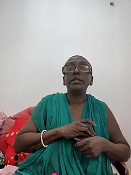 mamakarma1403 online show from June 2026 03:47:01 PM
