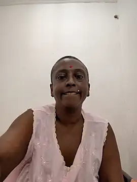 mamakarma1403 online show from June 2026 12:03:01 PM