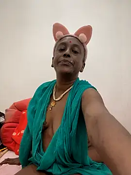 mamakarma1403 online show from June 2026 05:23:01 AM