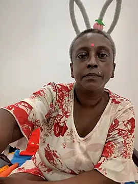 mamakarma1403 online show from June 2026 06:58:01 AM