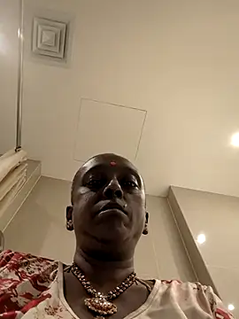 mamakarma1403 online show from July 2026 06:45:01 PM