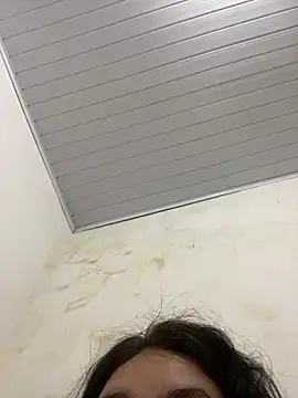 Snapshot of Vih222 chatting on January 2025 03:15:01 AM Vih222 online show from January 2025 03:15:01 AM