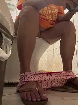 Snapshot of Vih222 chatting on February 2026 02:37:02 AM Vih222 online show from February 2026 02:37:02 AM