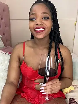 ItsLeyaa online show from December 2024 12:55:02 PM