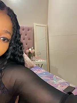 ItsLeyaa online show from January 2025 08:00:01 PM