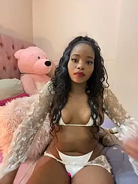 ItsLeyaa online show from February 2025 09:37:02 PM