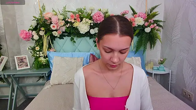 Snapshot of AliceBrayan chatting on February 2026 05:22:02 PM AliceBrayan online show from February 2026 05:22:02 PM