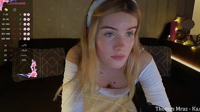 Snapshot of SpiceJessy chatting on February 2025 07:59:02 PM SpiceJessy online show from February 2025 07:59:02 PM