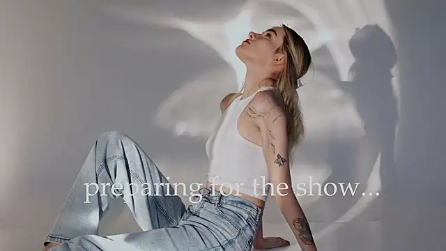 Snapshot of SpiceJessy chatting on December 2025 05:07:02 PM SpiceJessy online show from December 2025 05:07:02 PM