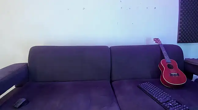 Henrikk senn online show from December 2024 12:59:02 PM