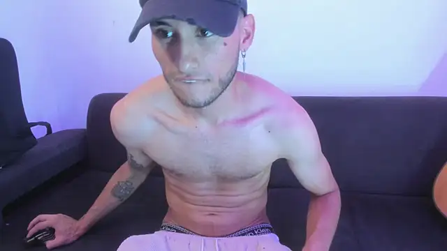 Henrikk senn online show from May 2026 12:41:01 AM