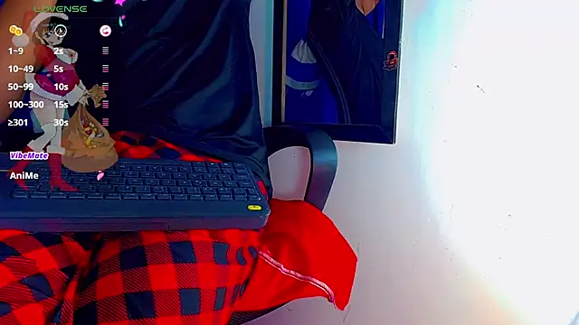 Snapshot of nicol_gill_ chatting on December 2024 05:14:02 PM nicol gill online show from December 2024 05:14:02 PM