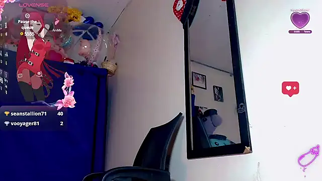 Snapshot of nicol_gill_ chatting on January 2025 12:04:02 PM nicol gill online show from January 2025 12:04:02 PM