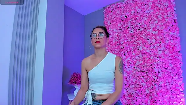 Angela donnato online show from March 2025 03:23:02 AM