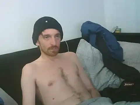 PocoLoco420 online show from December 2025 09:19:02 PM