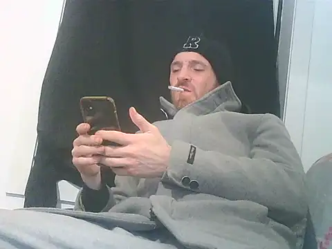 PocoLoco420 online show from February 2026 09:38:02 PM