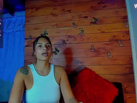 mykaelahoney online show from October 2025 03:29:01 AM