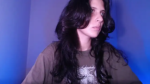 bellatrix25 online show from May 2026 06:27:01 PM