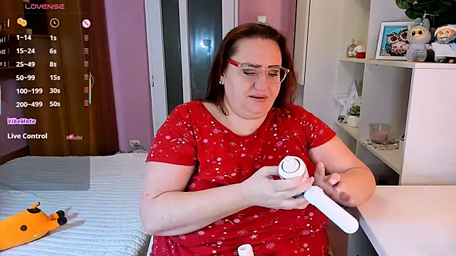 Snapshot of lovely_adelle chatting on December 2025 05:54:01 PM lovely adelle online show from December 2025 05:54:01 PM